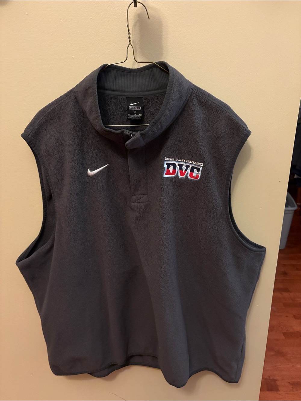 Nike Black DVC Embroidered Sleeveless Fleece Pullover